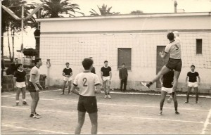 306586_3130648623769_1819375112_n