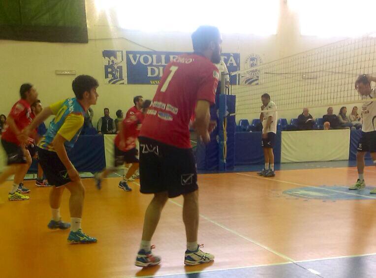 A Brolo arriva la tredicesima vittoria in campionato. La Exton Aversa vince 3-0 ed è sempre più seconda